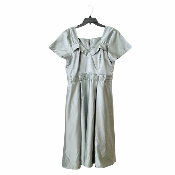 Oleg Cassini Bridesmaid's Dress Women's Size 14W Pistachio Green Fit Flare Midi - Picture 2 of 6